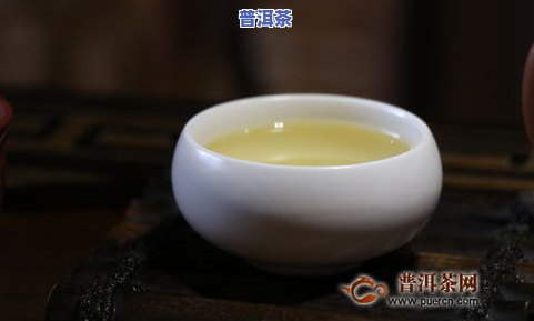 普洱茶何氏三兄弟全名揭秘：之一人何仕华、何老师与老何讲普洱茶