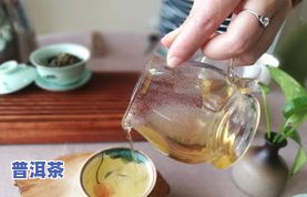 上火的人可以喝茶叶水吗？解析茶叶对身体的影响及适宜人群