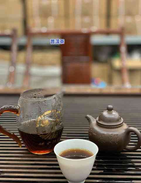 全解析：孔雀系列普洱茶，包含2006年400克熟茶及特点介绍