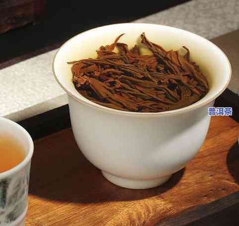 武夷红方是红茶还是绿茶？详解其种类、价格与优缺点