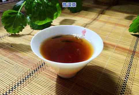 普洱茶泡完表面有层油-普洱茶泡完表面有层油怎么回事