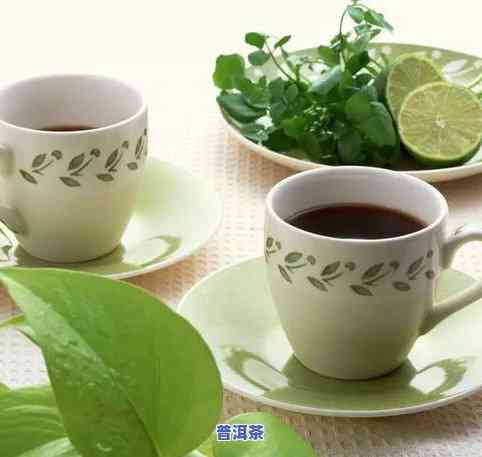 冲出来是蓝色的茶：探索神秘的蓝色茶叶和其特别的茶水颜色