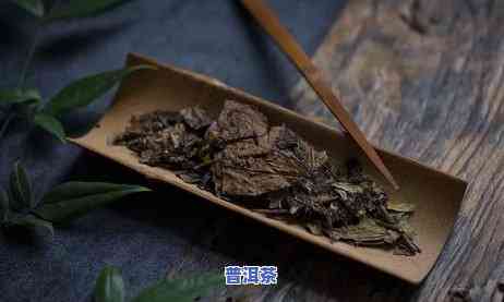 生普洱茶饼怎样正确撬茶，「生普洱茶饼」的正确撬茶方法：步骤详解