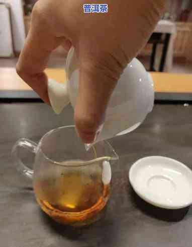 泡普洱茶用多大容量的盖碗适合，选择合适的盖碗：泡普洱茶的更佳容量是多少？