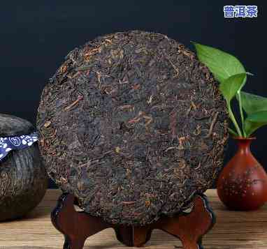 12年的普洱熟茶饼还能喝吗，还在喝12年普洱熟茶饼吗？这份指南告诉你是不是还能饮用