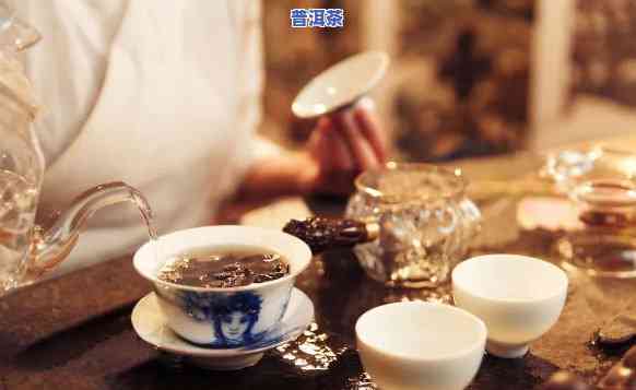 傣族普洱茶文化和茶俗有哪些，探索傣族文化：揭秘普洱茶的习俗和传统