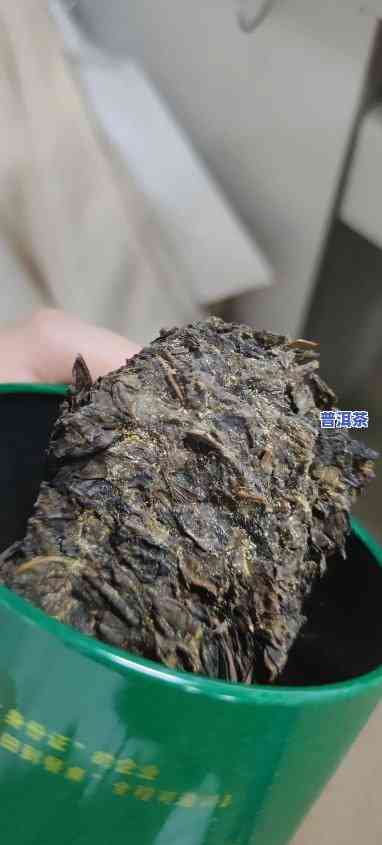 普洱茶包装纸有黄点的起因解析