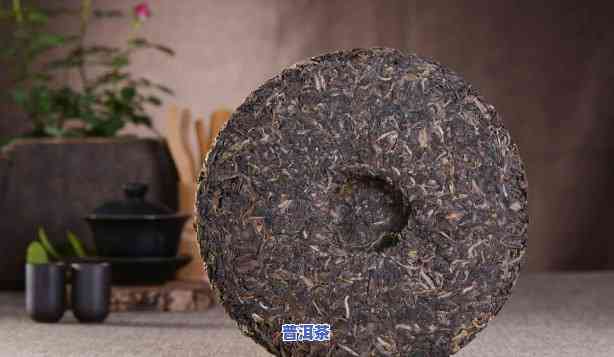 普洱茶新茶能放几天吗，普洱茶新茶保存期限：你能喝多久？