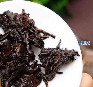 普洱熟茶闻着臭臭的：正常现象还是品质疑问？