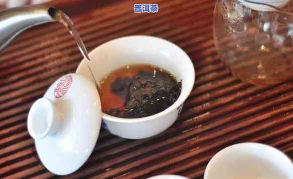 熟普洱茶洗茶多长时间，怎样正确洗茶：探讨熟普洱茶洗茶的更佳时间