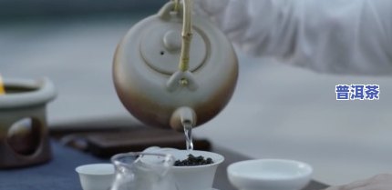 煮普洱茶用什么壶泡更好呢，普洱茶新手必看：哪种壶最适合冲泡普洱茶？