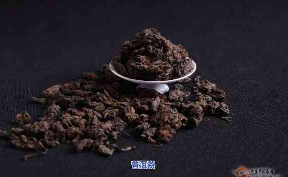 普洱茶叶老茶头是什么茶叶做的，揭秘茶叶世界：熟悉普洱茶叶老茶头的制作过程和原料来源