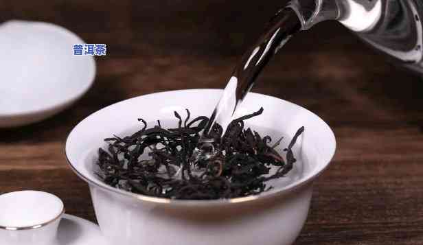 普洱茶1l水放多少茶叶好，怎样正确冲泡普洱茶？1L水中应放多少茶叶？