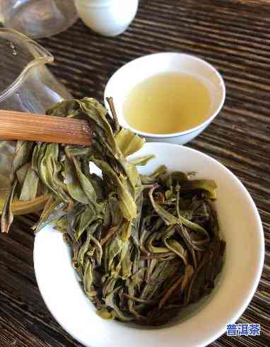 普洱茶怎么辨别茶叶的好坏，怎样辨别普洱茶的优劣：从外形、香气、汤色和口感四个方面入手