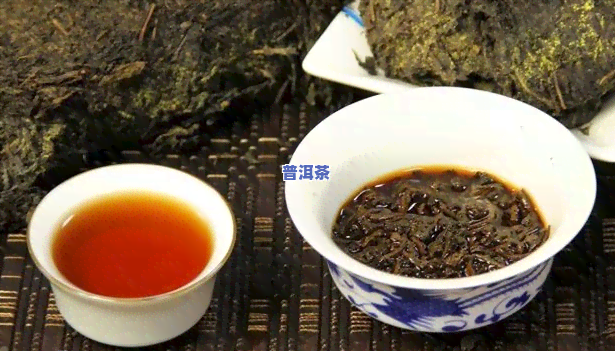 普洱茶叶放多久？金花出现时间与饮用期限解析