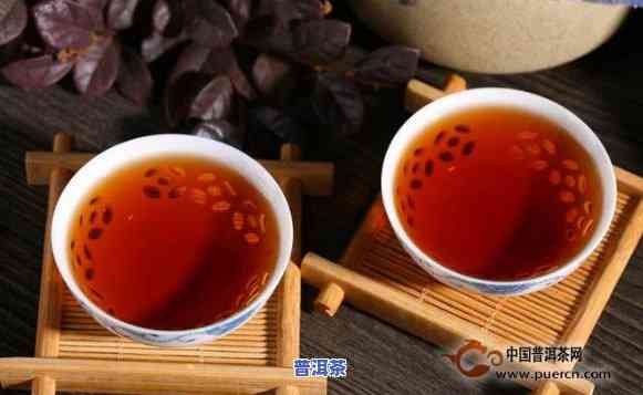 普洱茶饼泡出的颜色：真实面貌是什么？