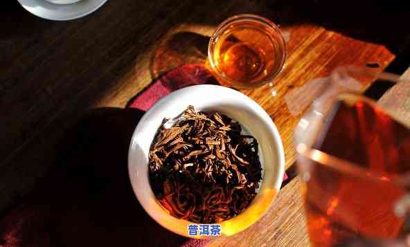 普洱茶送爸妈：怎样选口感好的茶叶？