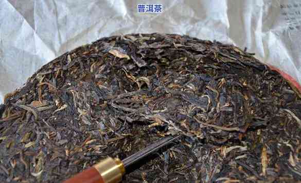 福今2006班章茶王青饼：真相与争议