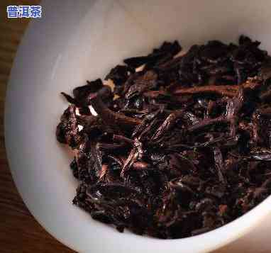 老班章2007年的熟茶，品尝历史：老班章2007年熟茶的韵味与故事