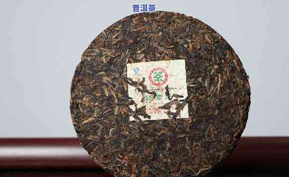 中茶普洱和大益普洱茶哪个更好，中茶普洱与大益普洱茶：一场口感的较量