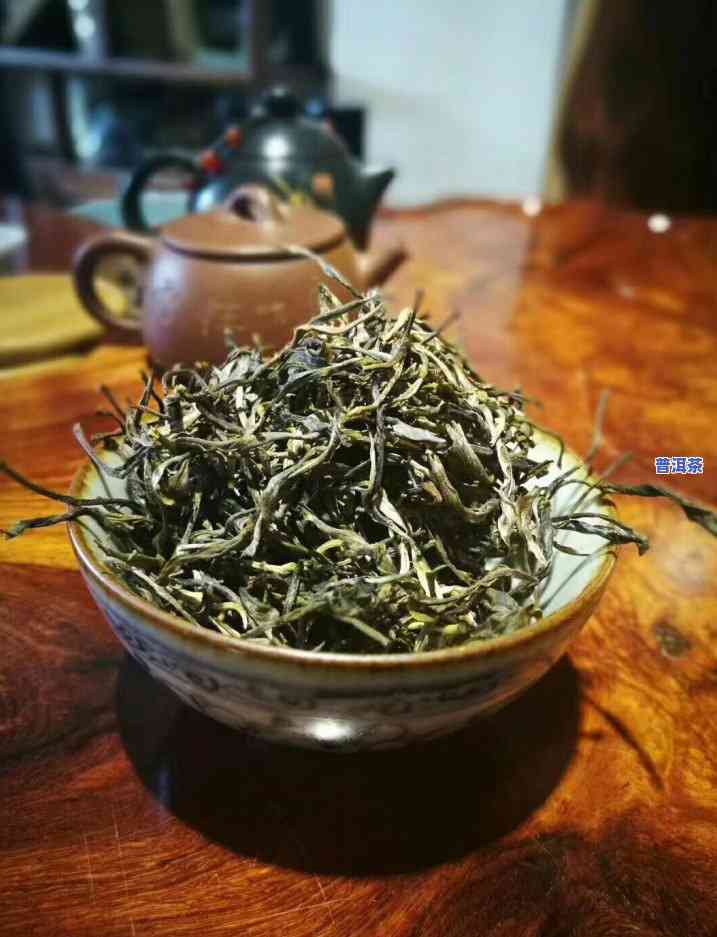 老普洱茶的功效与作用禁忌，探秘老普洱茶：功效、作用与禁忌全解析