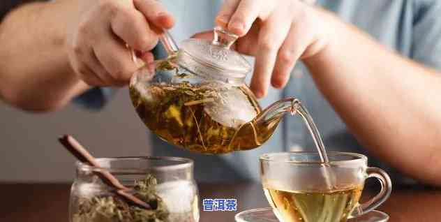 跳健身操时喝普洱茶可以吗，探讨：跳健身操时能否饮用普洱茶？