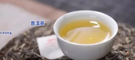 普洱茶加热时起泡沫正常吗为什么，普洱茶加热时起泡沫：正常现象及起因解析