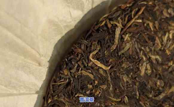 2003年孔雀六星青饼生态茶，探寻古老韵味：2003年孔雀六星青饼生态茶的魅力之旅