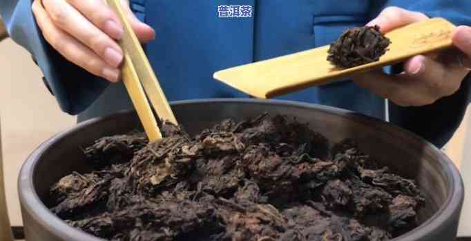 普洱茶：茶饼与碎银子，哪个更好？口感对比探讨