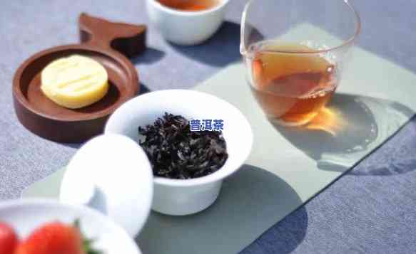 岩茶为什么要少喝，少喝岩茶的理由：揭秘为什么适量饮用为佳